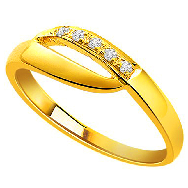 Really Romantic Gold N Diamond Rings -| Surat Diamond Jewelry