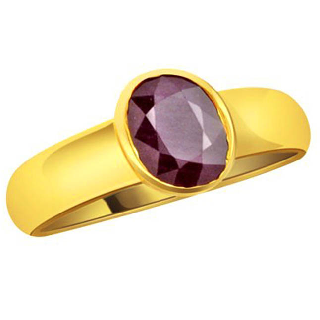 gold ring with stone