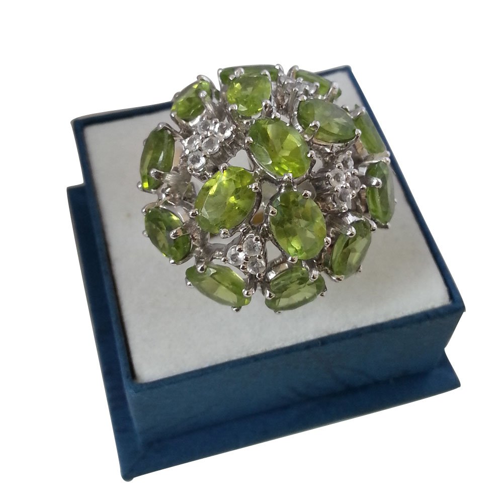 Luminous Charm: Vibrant Peridot & Twinkling Topaz Wonderland Ring (GSR4)