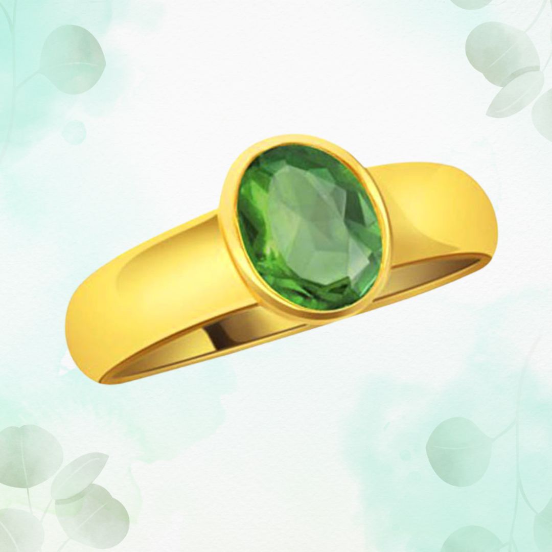 Emerald at Your Finger Set in Gold Ring (EMR)